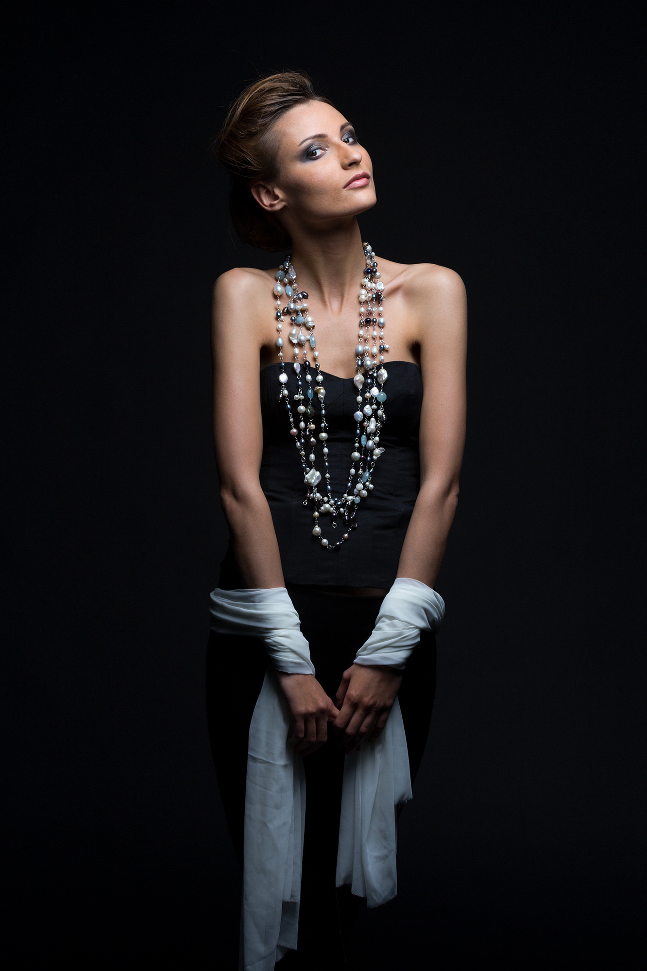 Fashion Editorial MUA: Simone Abeya, Model: Dovilė Pačiauskaitė.Agency: Deigh Alex Modeling Agency